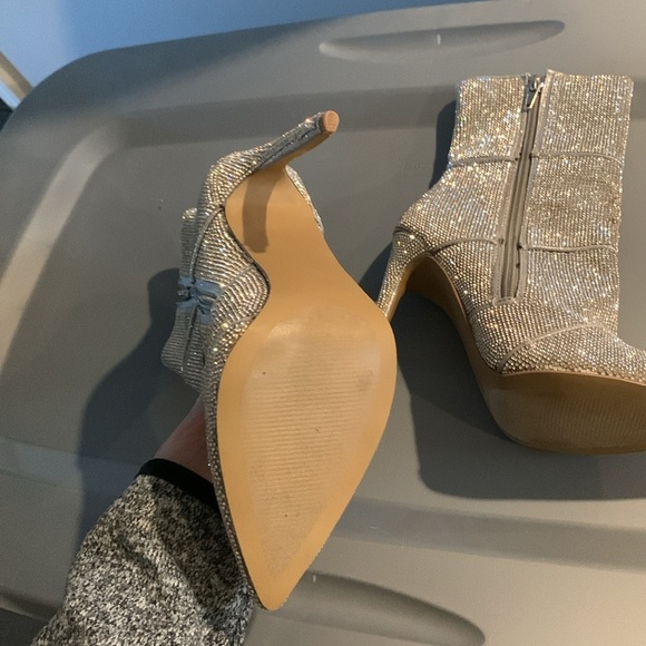 Steve Madden Winona Rhinestone Stiletto High Heel Bootie Mid-Calf - Picture 9 of 12